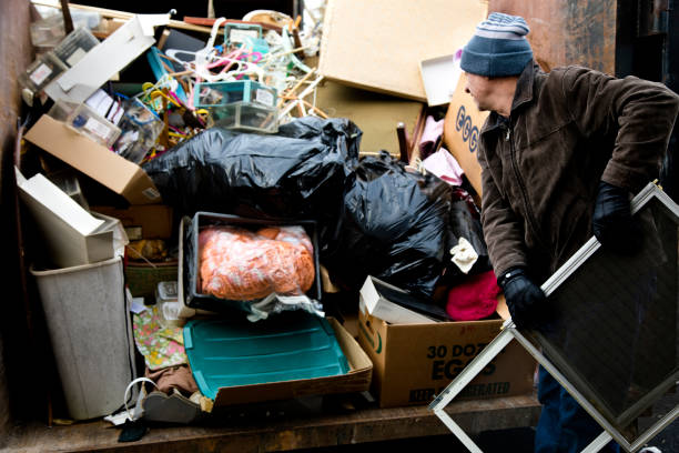 Best Basement Cleanout  in Traer, IA